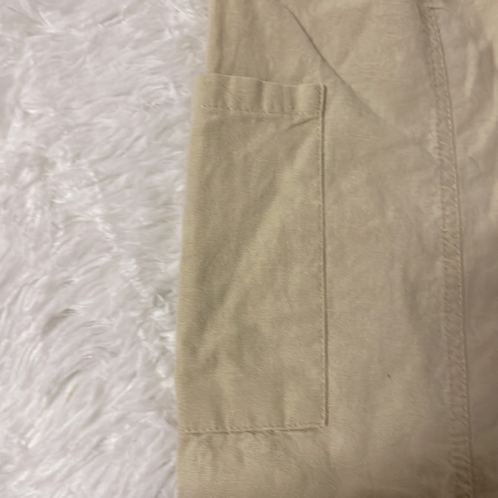 ELASTIC waist khaki cargo style Capri pants Size S - Picture 2 of 5